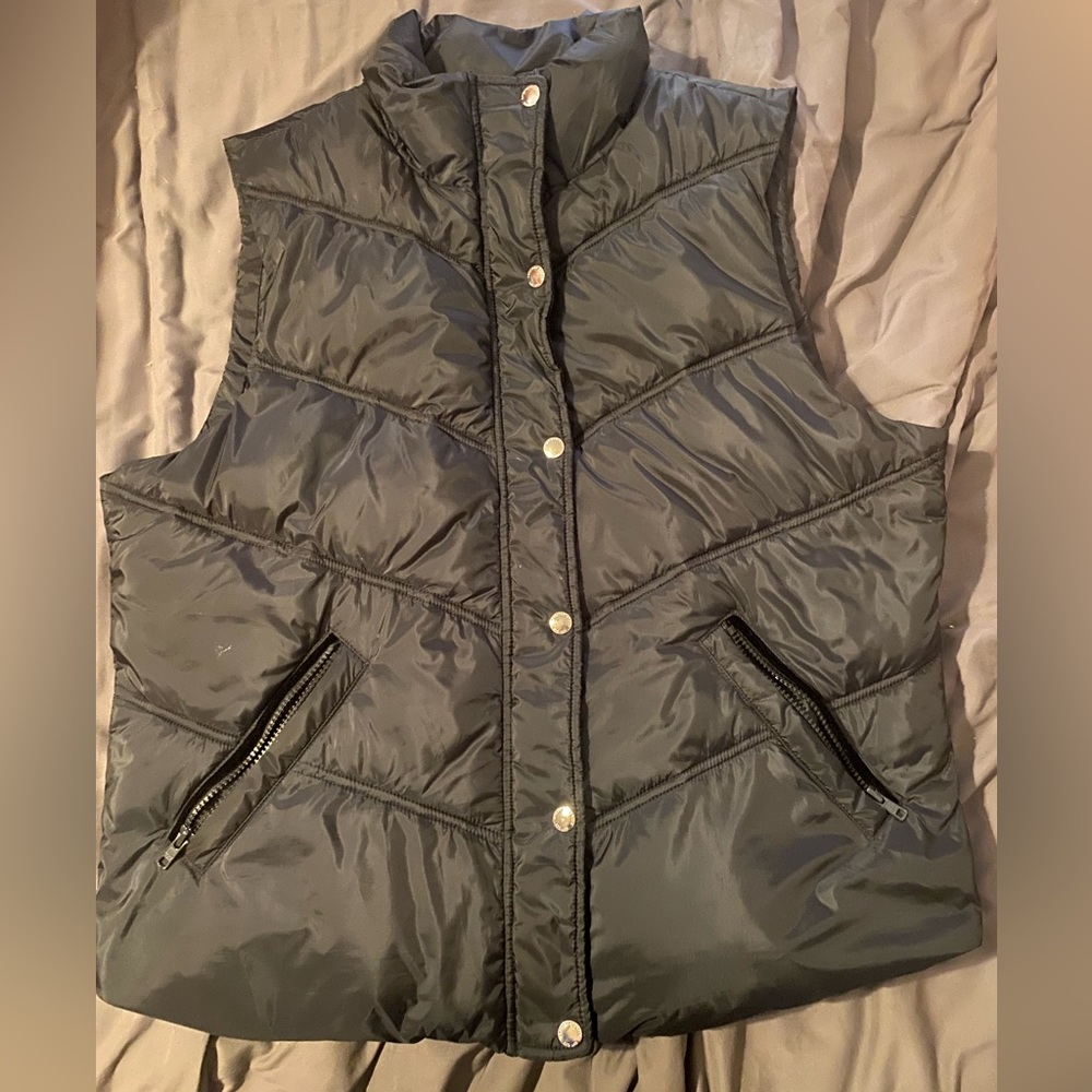 American eagle women’s vest